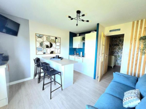 Appart cosy - terrasse - clim - piscine